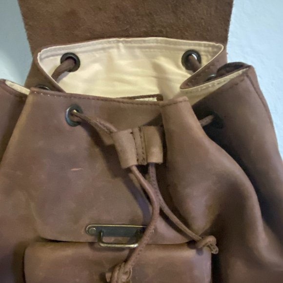 Rare Marlboro Classics Leather Backpack with front pocket and back zipper